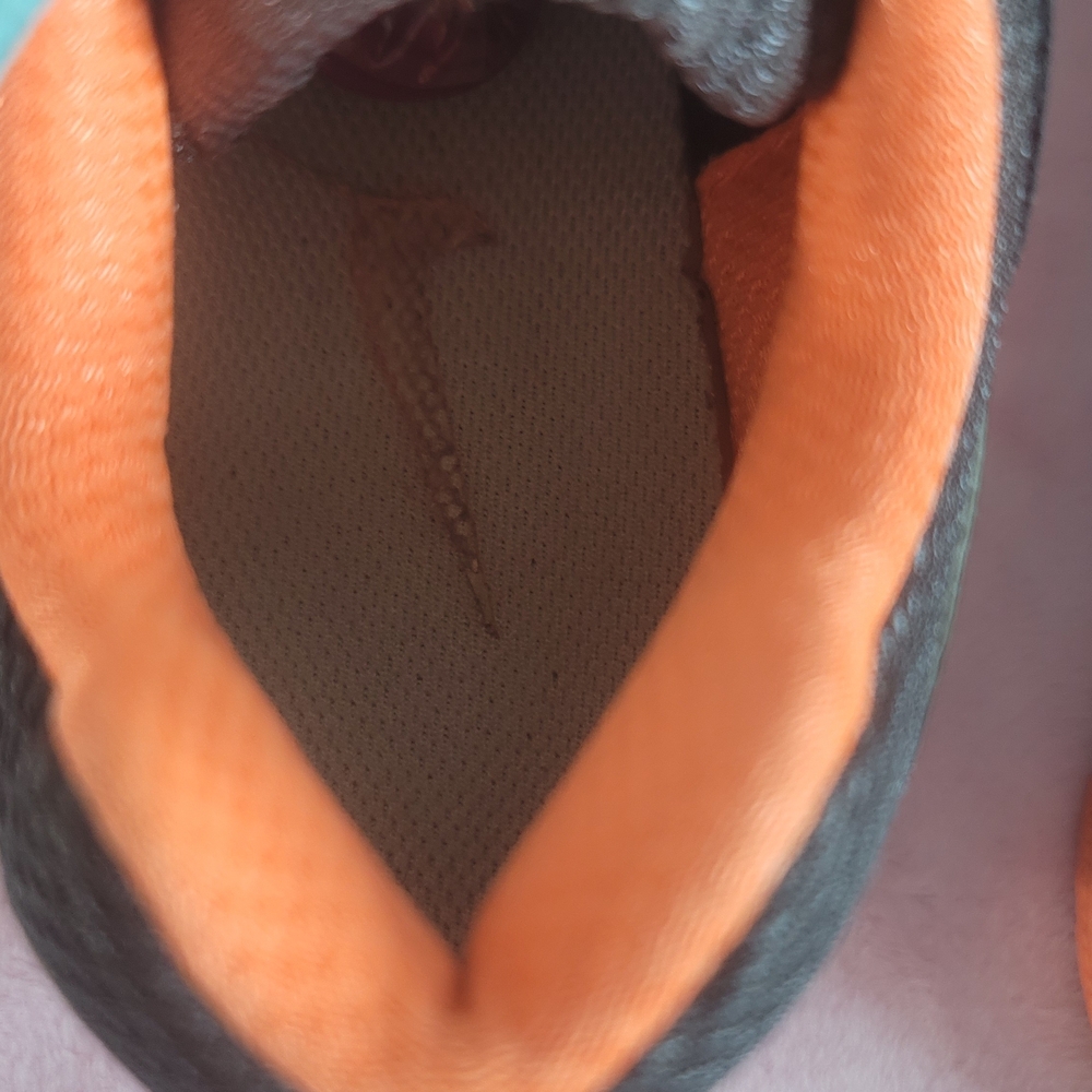 Nike Kids' Gray and Orange Sneakers - Picture 5 of 8